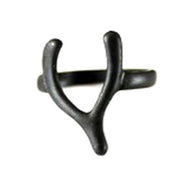 Wishbone fingerring