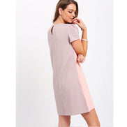 Patchwork kjole i feminine farver