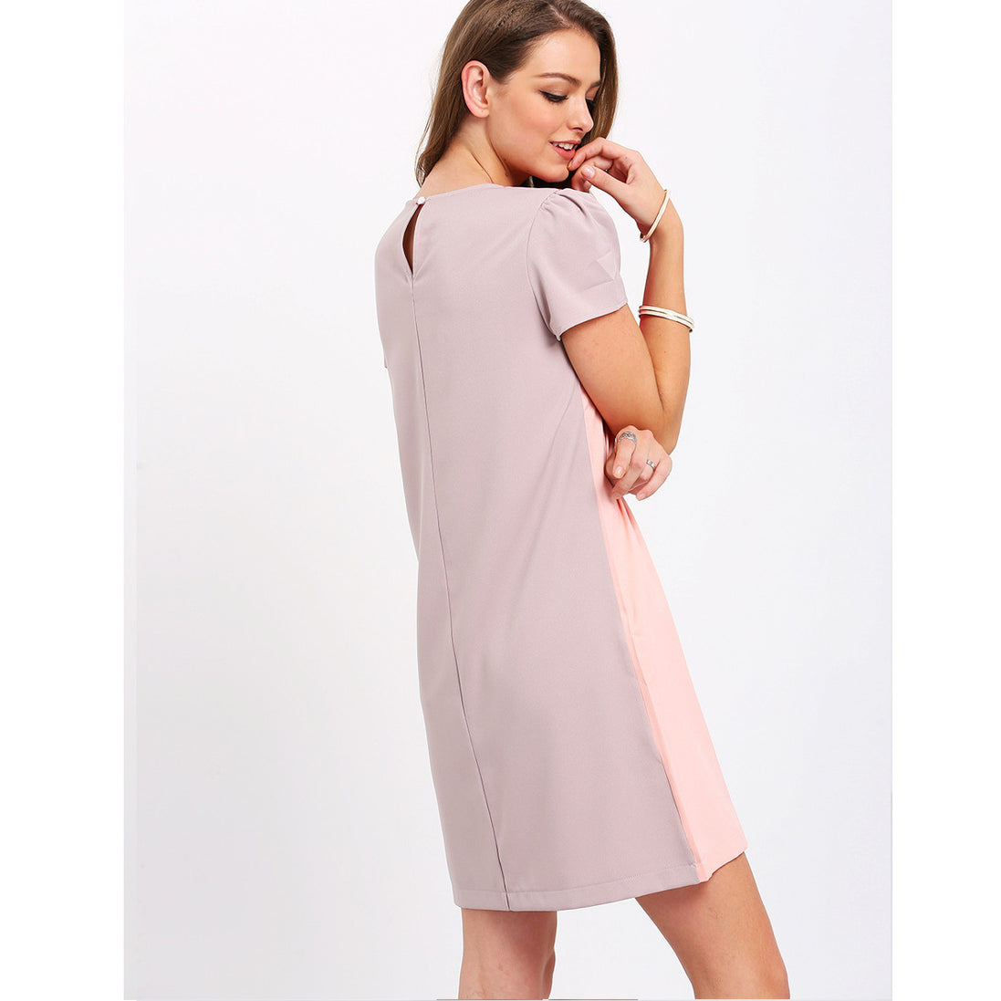 Patchwork kjole i feminine farver